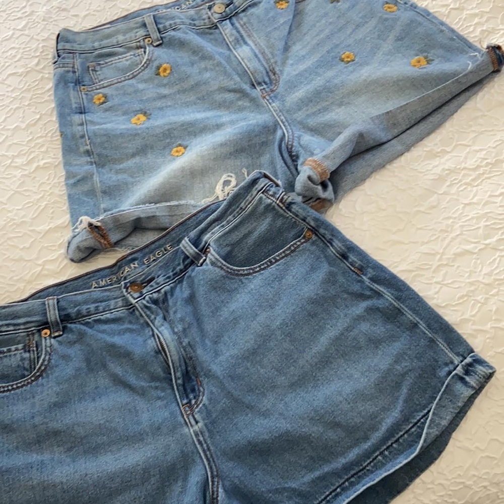 American eagle “mom shorts”
